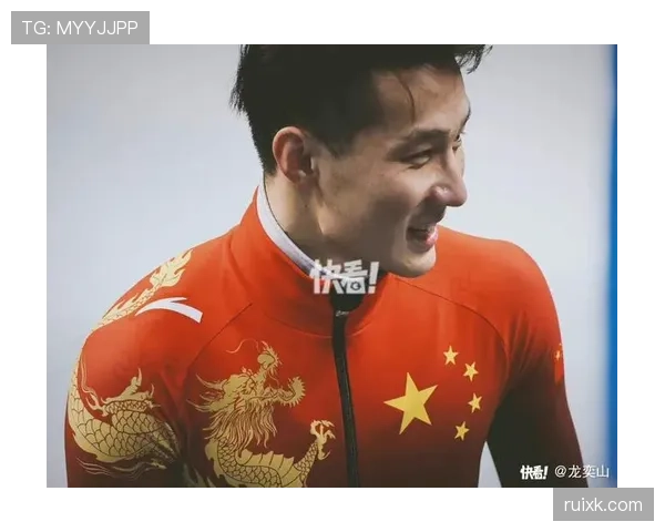 任子威这生活简直是电视剧，训练场一板一眼，家里却像开趴体一样疯狂