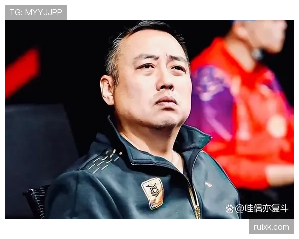 要是刘国梁上综艺，大家第一反应不会是战术而是他那排名牌鞋